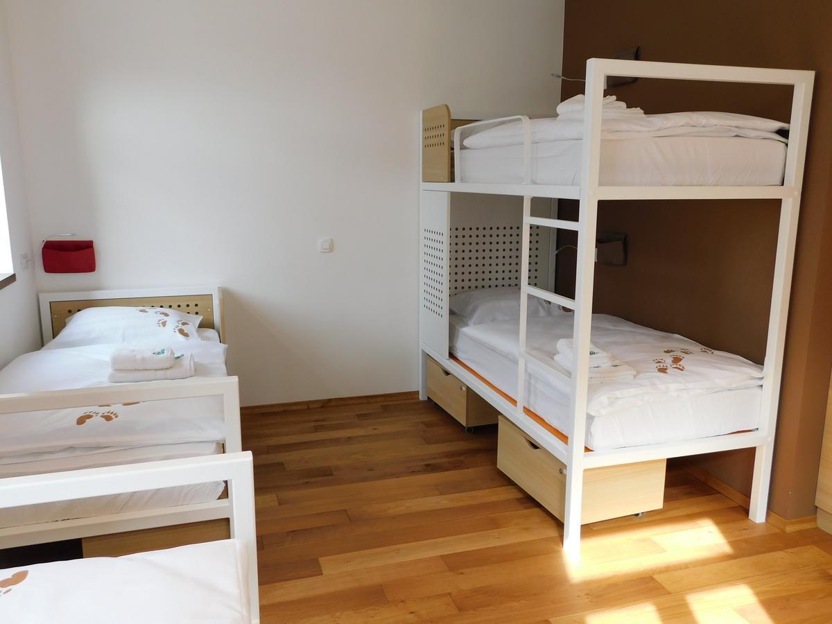 Hostel Bearlog Kocevje Exteriör bild