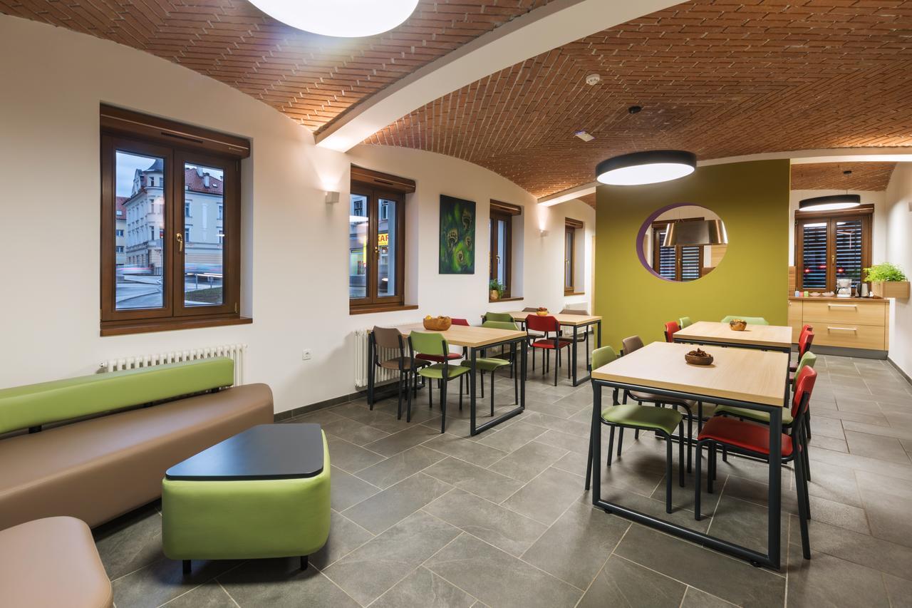Hostel Bearlog Kocevje Exteriör bild
